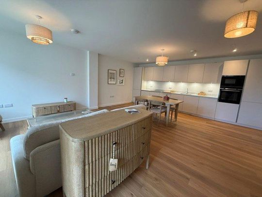 2 bedroom flat to rent - Photo 1