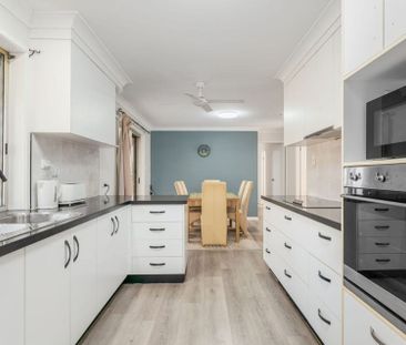 Family Home Fully Fenced with a Shed - Photo 6