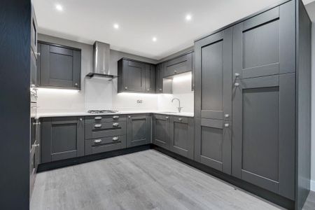 Queens Road, Weybridge, Surrey, KT13 - Photo 5