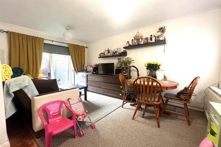 1 bedroom terraced house to rent - Photo 3