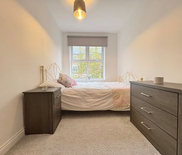 2 bedroom apartment to rent - Photo 4