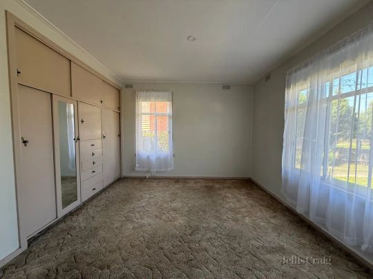 “Freshly Painted Home in a Prime Reservoir Location” - Photo 1