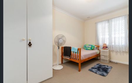 53 Curlington Crescent, Balga WA 6061 - Photo 3