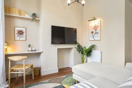 1 bedroom serviced apartment to rent - Photo 3