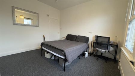 Bootham Crescent, York - Photo 2