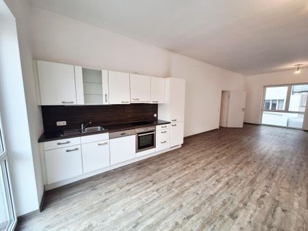 **NEUER PREIS ** Tolle 3-Zimmer Balkonwohnung in der Drouotstraße 4 - Top 12 - ideal für "WGs" - Photo 3