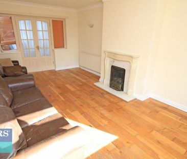 3 bedroom House To Let - Photo 1