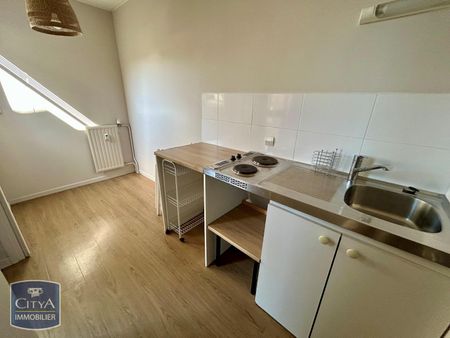 Location Appartement 1 pièce 30m² LILLE 59000 - Photo 3