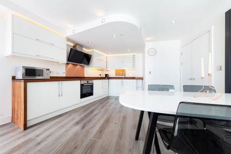 1 bedroom flat to rent - Photo 3