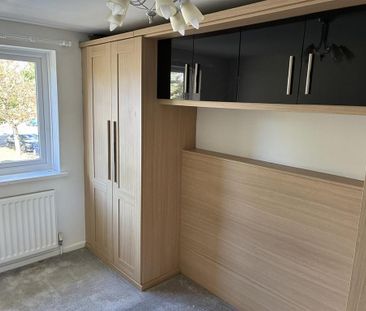 3 bedroom terraced house to rent - Photo 2