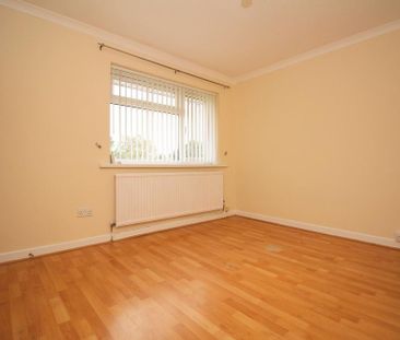 2 bedroom semi-detached house to rent - Photo 3