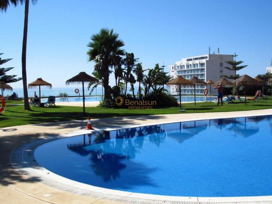 FOR RENT FROM DECEMBER 1, 2025 FOR 11 MONTHS EXTENDABLE BEAUTIFUL APARTMENT WITH SEA VIEWS IN BENALMADENA - Photo 1