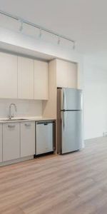 2 Bed 2 Bath Apartment near Highstreet in Abbotsford - Photo 4