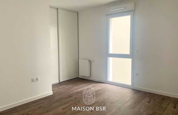 Hyacinthe, appartement neuf meublé de type 2 avec balcon et parking - Photo 1