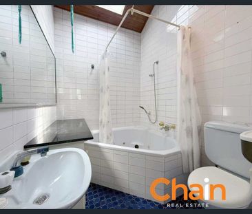 Spacious and Convenient Family Home - Photo 3