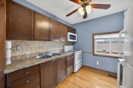 For Lease - 114 Burton Avenue, Barrie, Ontario - Photo 4