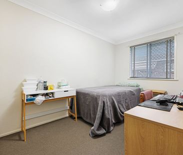 Two Bedroom Unit in South Tamworth - Photo 2