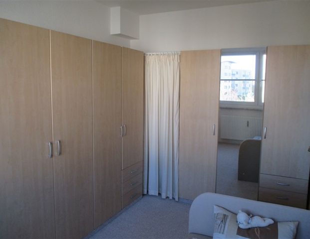 Schmuckstück: Möblierte 2-Raumwohnung mit Aufzug - Photo 1