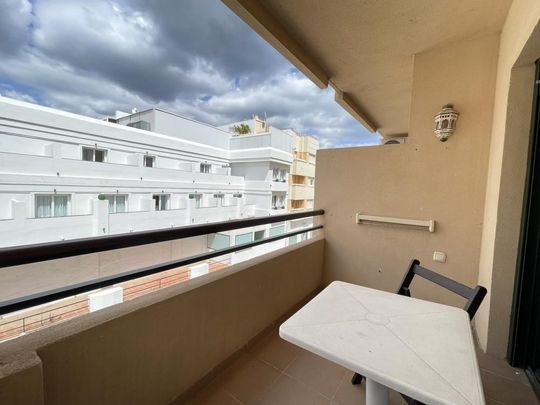 Middle Floor Apartment | Nerja | €900/Month - Photo 1