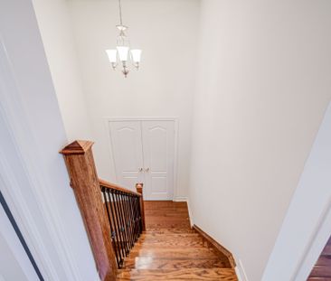 For Lease - 123 Oakborough Drive, Markham, Ontario - Photo 5