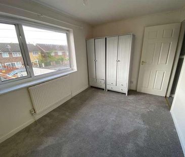 Maureen Walk, Fazakerley, Liverpool, L10 - Photo 4