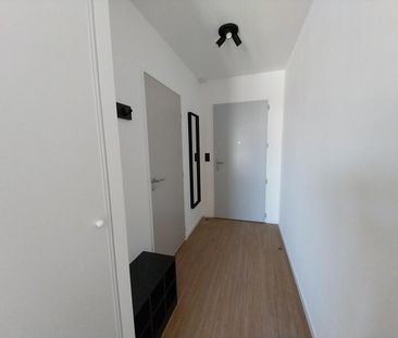 Location Appartement 1 Pièce 18 m² - Meublé - Photo 2