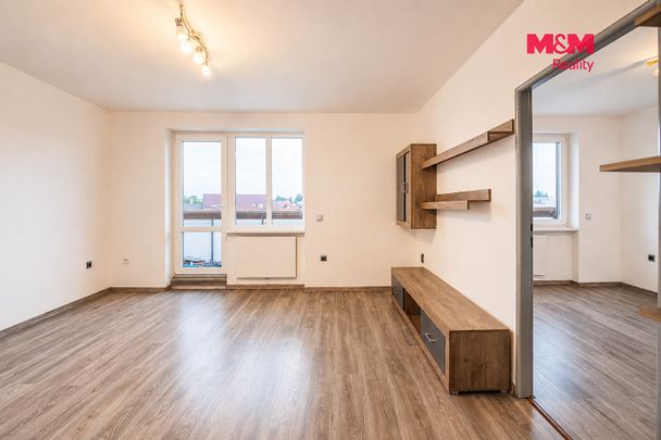 Pronájem bytu 3+1 75 m² - Fotografie 1