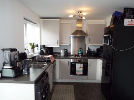 First Oak Drive, Clipstone Village, NG21, Property for rent - Photo 4