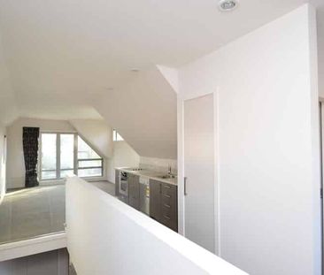 Gladstone - 2 bedrooms - Photo 3