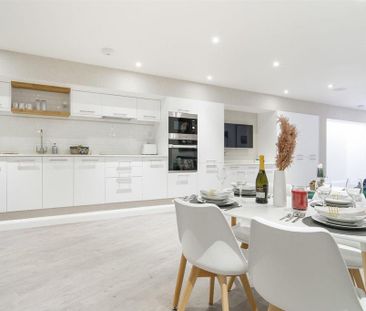 2 bedroom flat to rent - Photo 6