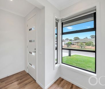 Open the Door to Modern Comfort and Effortless Living - Photo 4
