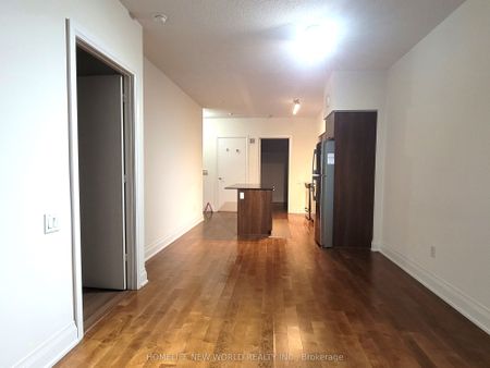 Quantum North Tower Lofts - Photo 3