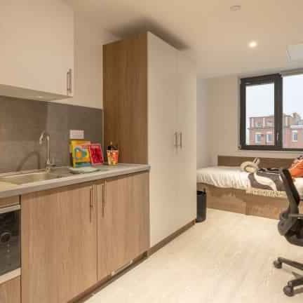 Skyline Platinum Studio - Photo 1