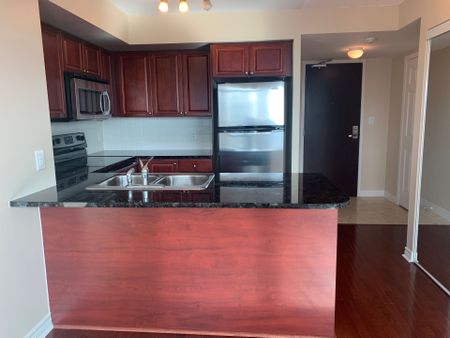 For Lease - 208 Enfield Place Unit# 1709, Mississauga, Ontario - Photo 3