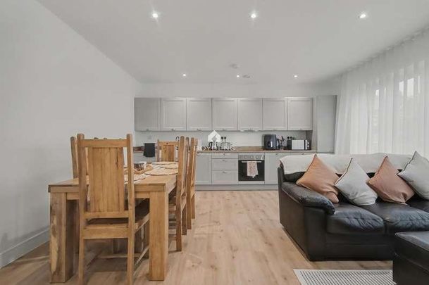 The Residences, Inworth, Feering, CO5 - Photo 1