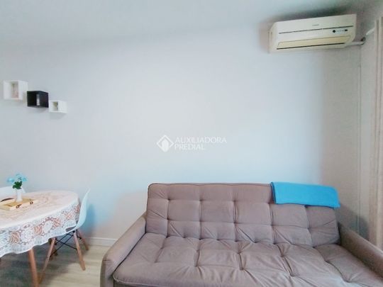 Apartamento com 1 quarto e 70m² para alugar em Centro, Florianópolis. - Foto 1