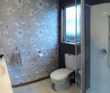 8 Vogel Street, Fitzroy, New Plymouth - Photo 3