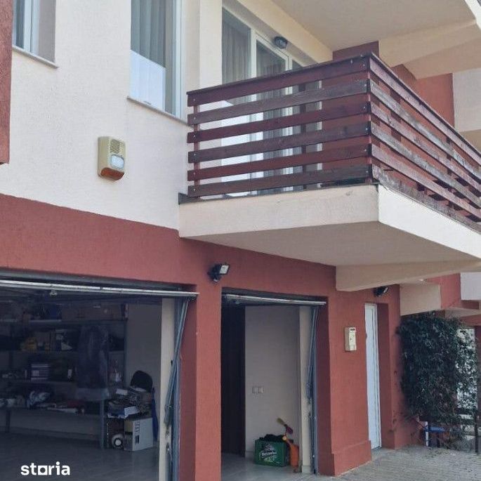 Casa P+1+M in suprafata de 150mp, 2 garaje si 2 terase - Photo 1