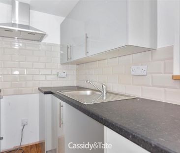 Studio to rent - Photo 5