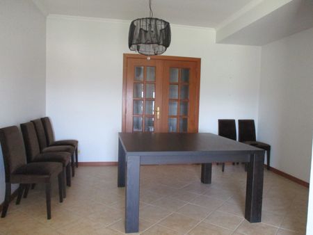 Apartamento T3, no centro de Oliveira do Bairro - Foto 5