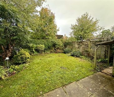 2 bedroom link detached house to rent - Photo 1