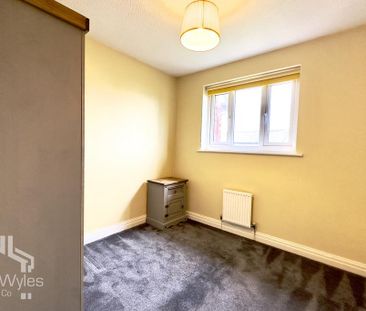3 bedroom terraced house to rent - Photo 4