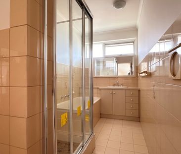 6/14 Toward St, Murrumbeena VIC 3163 - Apartment For Rent | Domain - Photo 3