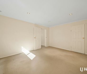 6 Galvin Place, Holt ACT, Belconnen - Photo 3