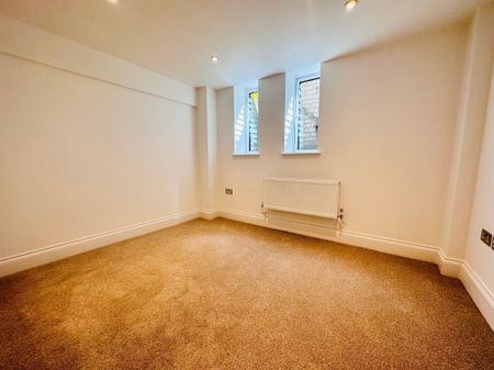 St. Marys Gate, Derby - Photo 3