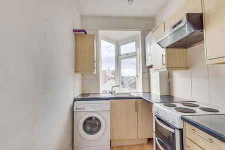 1 bedroom flat to rent - Photo 3