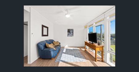 Renovated Home in the West End! - Photo 2