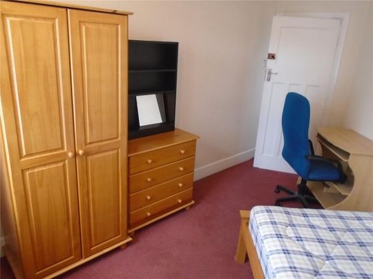 5 bedroom semi-detached house to rent - Photo 1