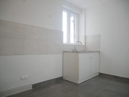 Un lumineux 4 pièces – Strasbourg Gare / Boulevard de Lyon - Photo 4