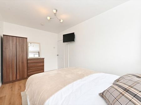 Room in a Shared Flat, Tildesley Road, SW15 - Photo 5